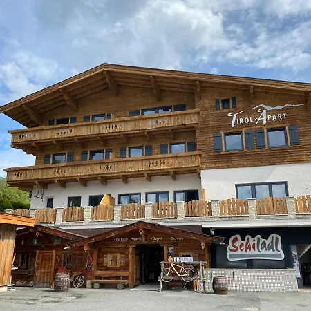 Tirolapart Am Lift - Bei Kitzbuhel