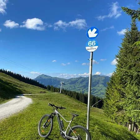 Tirolapart Am Lift - Bei Kitzbuhel
